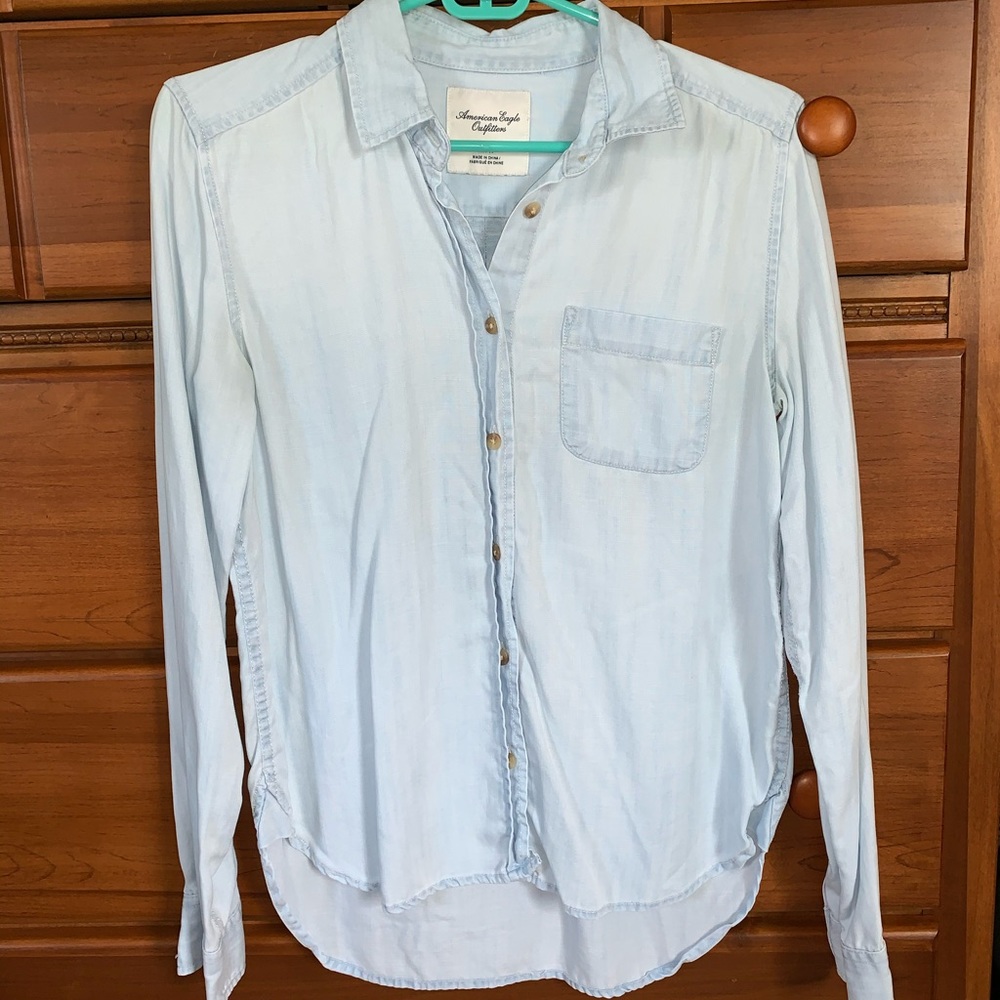American Eagle Button Down Shirt